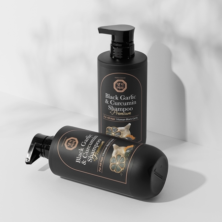 DAENG GI MEO RI Black Garlic & Curcumin Shampoo mélyregeneráló sampon a haj növekedéséért és megerősítéséért a hajtövektől kezdve