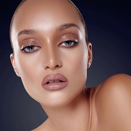 Danessa Myricks Beauty Colorfix Mattes multifunktsionaalne meik silmade, huulte ja näole