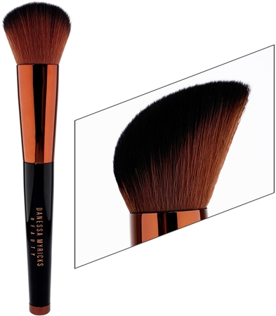 Danessa Myricks Beauty Yummy Face 1.0 Multi-Function Brush