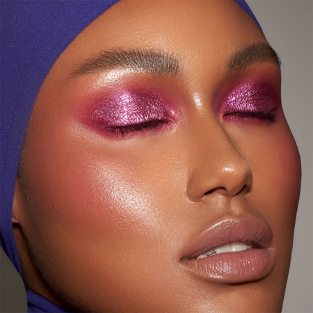 Danessa Myricks Beauty Colorfix Foils večnamensko ličilo za oči, ustnice in obraz