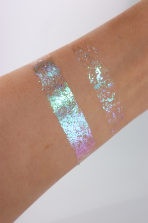 Danessa Myricks Beauty Infinite Chrome Flakes αστραφτερές σκιές ματιών