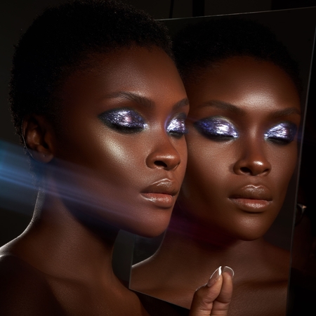 Danessa Myricks Beauty Infinite Chrome Flakes csillogó szemhéjfesték
