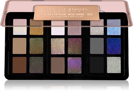 FAVORI NUANCE BASE SOZAI EDITION 7色セット Danessa Myricks Beauty Lightwork VII Freedom Palette | Livrare
