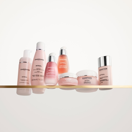 Darphin Intral Lightweight Shield SPF50 zaščitna krema za obraz SPF 50