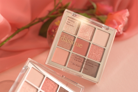 Dasique Eye Shadow Pallete eyeshadow palette