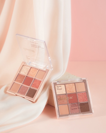 Dasique Eye Shadow Pallete eyeshadow palette