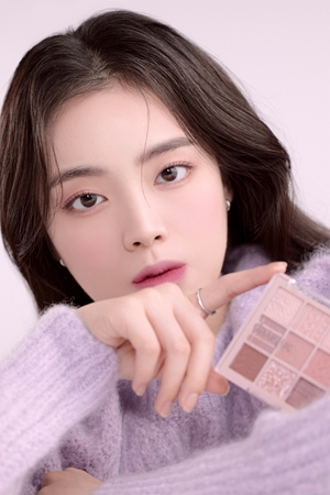 Dasique Eye Shadow Pallete eyeshadow palette