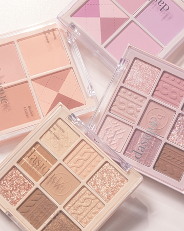 Dasique Eye Shadow Pallete eyeshadow palette