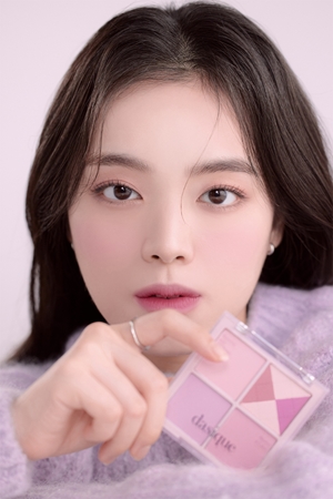 Dasique Blending Mood Cheek palette de blush pour une apparence saine