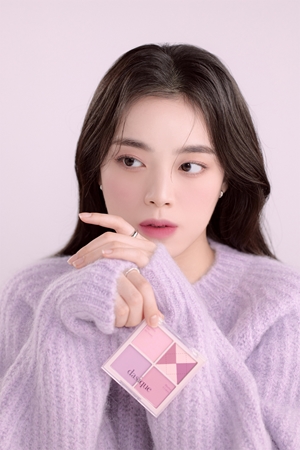 Dasique Blending Mood Cheek palette de blush pour une apparence saine