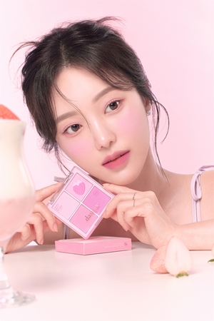 Dasique Blending Mood Cheek paleta rumenila