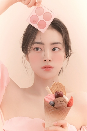 Dasique Blending Mood Cheek palette de blush pour une apparence saine