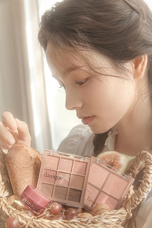 Dasique Eye Shadow Pallete szemhéjfesték paletta