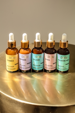 Delia Cosmetics Collagen Hydraterende Serum voor Gezicht, Hals en Decolleté