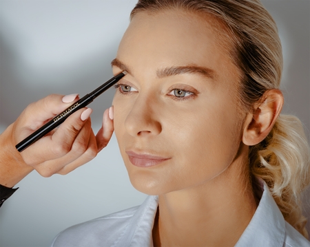 Dermacol Eyebrow Perfector автоматичен молив за вежди с четка