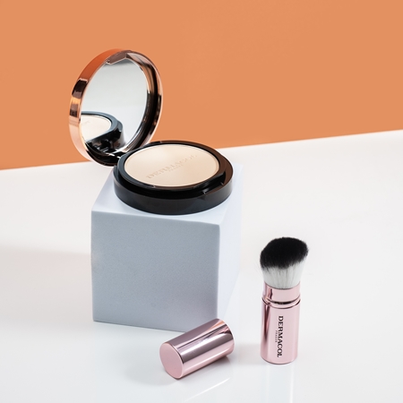 Dermacol 24h Control cipria compatta e fondotinta 2 in 1