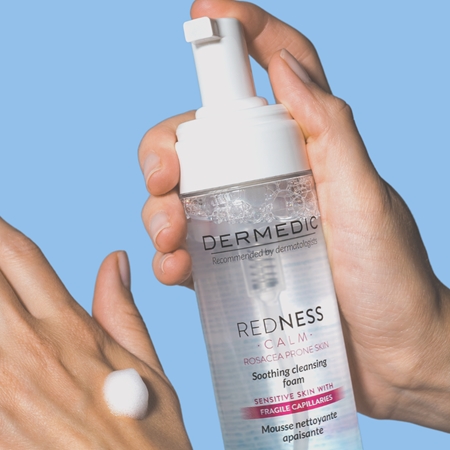 Dermedic Redness Calm espuma de limpeza apaziguador