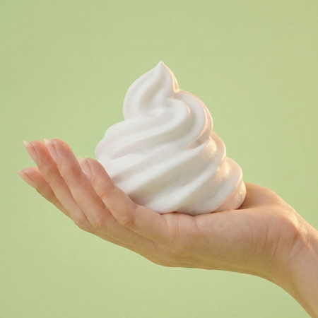 DESERVED Whipped Shower Foam Ginger Citrus Shot mousse de douche corps
