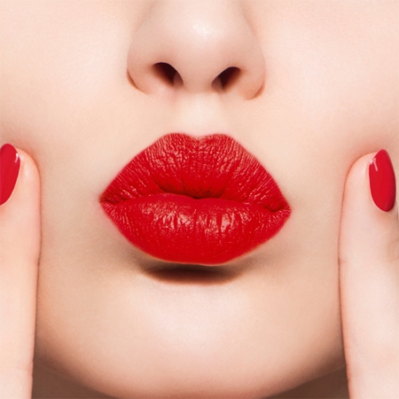 DIOR Rouge Dior Ultra Rouge szminka trwała o działaniu nawilżającym