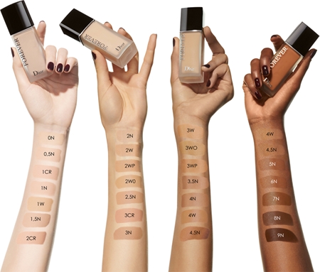 DIOR Dior Forever dlhotrvajúci make-up SPF 35