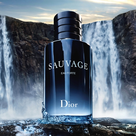 DIOR Sauvage Eau Forte perfume without alcohol for men notino