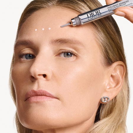 DIOR Dior Capture Hyalushot Advanced коректор зморшок