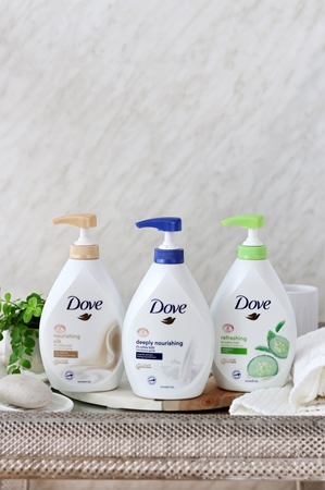 Dove Deeply Nourishing gel de douche nourrissant avec pompe doseuse