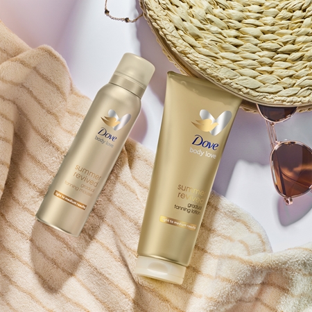 Dove Sunless Tan samoopalovací tělové mléko