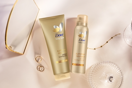 Dove Sunless Tan samoopalovací tělové mléko