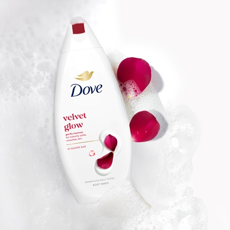 Dove Silky Velvet gel de douche nourrissant