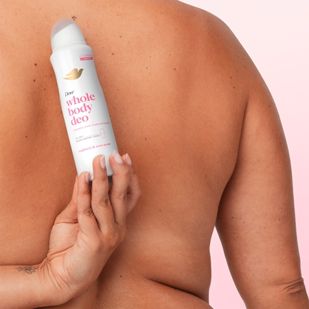 Dove Raspberry & Rose deodorant ve spreji na tělo