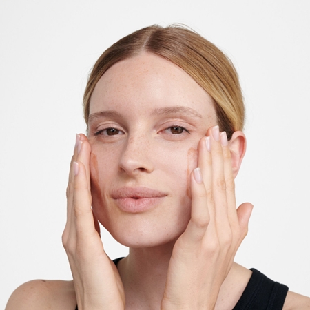 Dr. Hauschka Facial Care Soothing Milk for sensitive skin