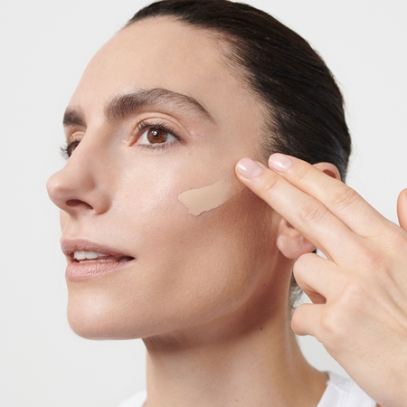 Dr. Hauschka Make-Up Foundation lagani puder