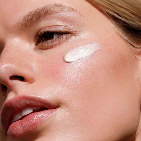 Dr. Hauschka Make-Up Illuminating Fluid enlumineur liquide