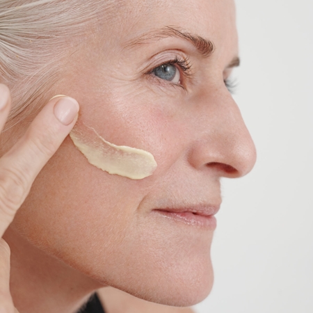 Dr. Hauschka Regeneration Intensive Day Cream regenerujący krem na dzień przeciw zmarszczkom