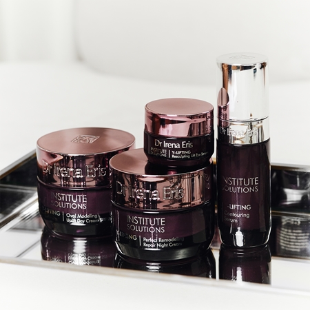Dr Irena Eris Institute Solutions Y-Lifting creme de dia reafirmante para o contorno facial SPF 20