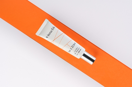 Dr Irena Eris Face Zone crema colorata antirughe per una pelle uniforme SPF 50+