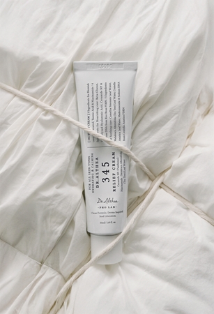 Dr. Althea 345 Relief Cream Soothing And Nourishing Cream for sensitive skin