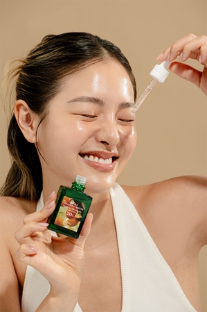 Dr. Althea Gentle Vitamin C Serum Light Serum with a brightening effect