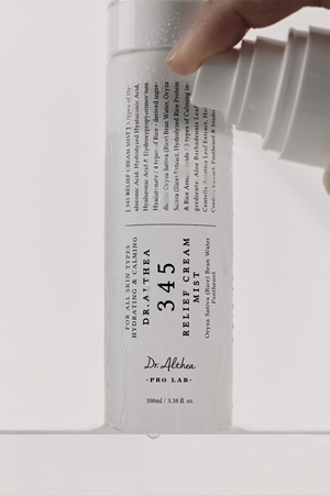 Dr. Althea 345 Relief Cream Mist Moisturising and Nourishing Skin Tonic with soothing effect
