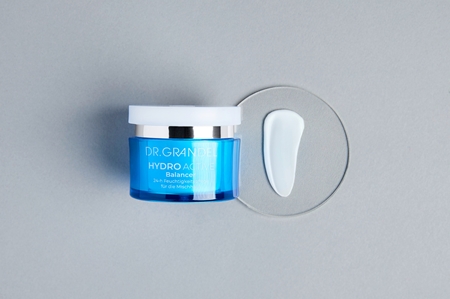 Dr. Grandel Hydro Active Balancer Light Moisturizing Cream to reduce oily skin