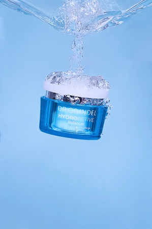 Dr. Grandel Hydro Active Balancer Light Moisturizing Cream to reduce oily skin