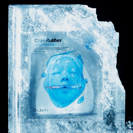 Dr. Jart+ Cryo Rubber™ with Moisturizing Hyaluronic Acid máscara em folha com ácido hialurónico