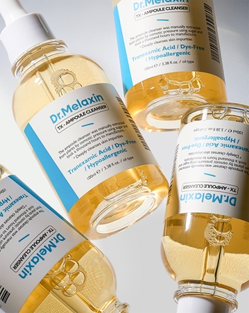 Dr. Melaxin TX Serum Cleanser rozjaśniające serum nawilżające do doskonałego oczyszczania skóry