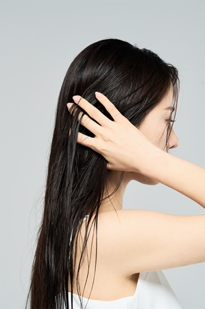 Dr. Melaxin Bondex Clinic Protein Bonding Remodeling Shampoo szampon odbudowujący włosy do włosów słabych i zniszczonych