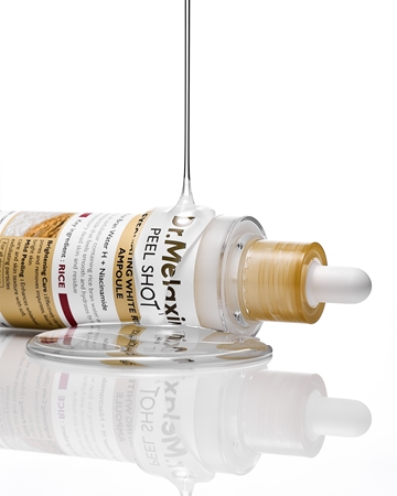 Dr. Melaxin Peel Shot Exfoliating White Rice Ampoule serum peelingujące o działaniu złuszczającym dla efektu rozjaśnienia i wygładzenia skóry
