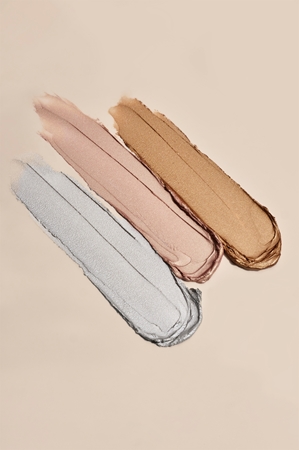 Dripping Gold Luxury Tanning Illuminating Stick aufhellender Bronzer Für Gesicht und Körper