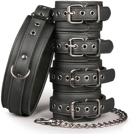 EasyToys Fetish set with Collar Ankle and Wrist Cuffs accessori BDSM