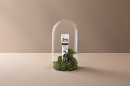 Ecodenta Certified Organic Charcoal whitening balinamoji dantų pasta su aktyvintosiomis anglimis