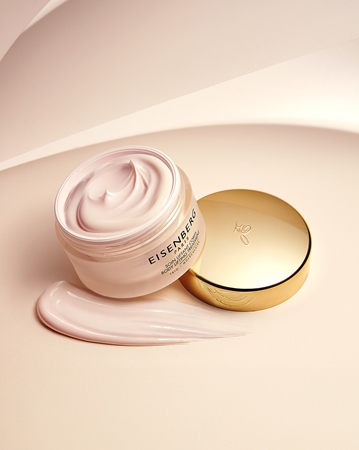 EISENBERG Classique Soin Liftant Corps Firming Body Cream to treat stretch marks